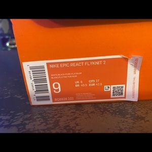 ‭Women’s Epic React Flyknit 2 Running Shoe‬
